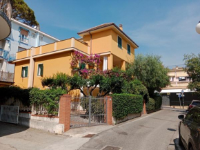 La casa gialla Laigueglia